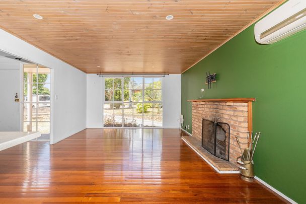 Warm, Welcoming Living in a Prime Frankston Location - Photo 1