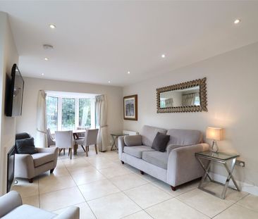 Detached Bungalow, Shrewsbury, Ballsbridge, Dublin 4 - Photo 3