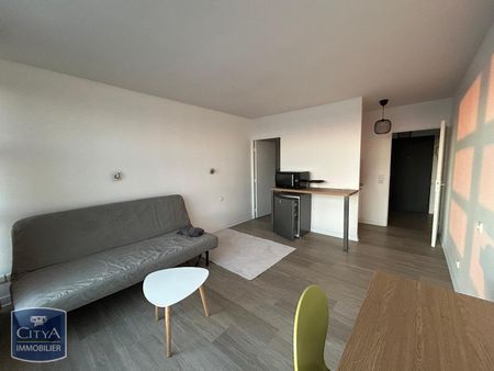 Location Appartement 1 pièce 27m² LILLE 59000 - Photo 5