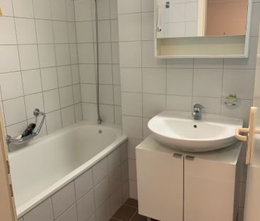 Bel appartement moderne de 3.5 pièces en plein centre ville - Photo 5