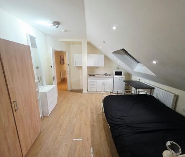 Studio to rent - Photo 5