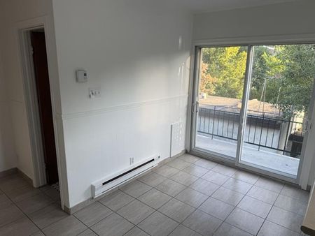 2748 Av. Mercier - Photo 5