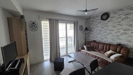 Location Appartement 2 pièces 41m² SARAN 45770 - Photo 2
