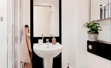 Large Studio - Photo 5