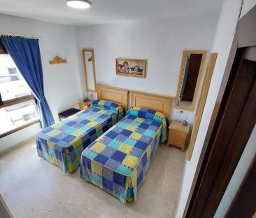 Piso de alquiler en Puerto de Estepona - Photo 3