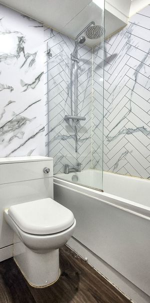 Waterside Place, CM21, Sawbridgeworth - Photo 1