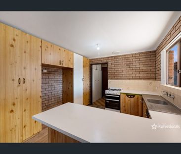 15 Solomon Circle, Karloo, WA 6530 - Photo 3