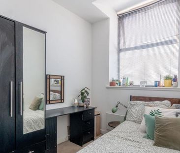 Ocean present an immaculate two-bedroom flat which offers a stylish... - Photo 6