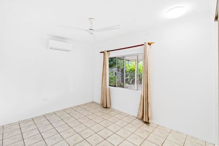 3 BEDROOM + OFFICE WITH POOL - Photo 5