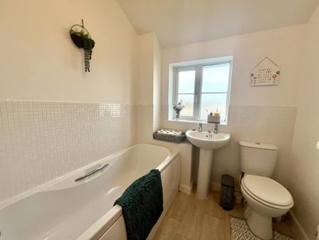 4 bedroom townhouse to rent - Photo 5