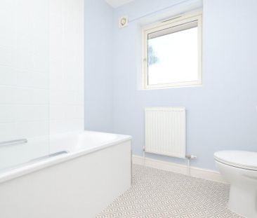 1 bedroom end of terrace house to rent - Photo 3