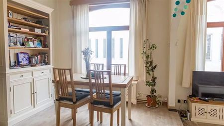 Entre Quartier ULB et place Flagey- Magnifique Appartement 1 chambre NON MEUBLE avec Terrassa + JARDIN - Photo 3