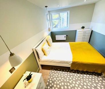 Room in a Shared Flat, Malpas Road, SE4 - Photo 2