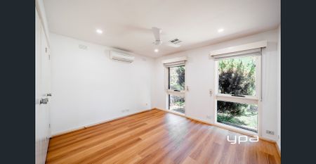 Charming, Comfortable & Convenient - Photo 5