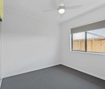 “Comfort, Space & Location – This Home Has It All!” - Photo 2