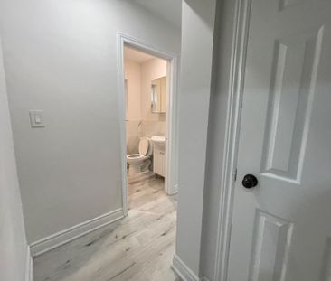 For Lease - 259 Lakeshore Road Unit# 1, Mississauga, Ontario - Photo 6