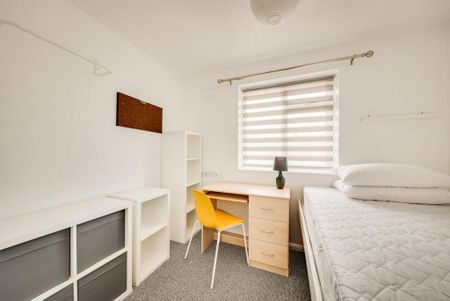 4 bedroom house to rent - Photo 5