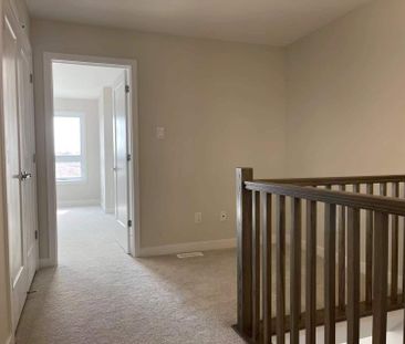 For Lease - 236 Sheaf Row, Stittsville - Munster - Richmond, Ontario - Photo 5