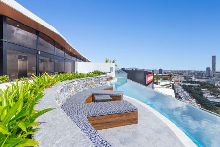 Unfurnished One Bedroom Apartment - Southpoint Residences - Photo 5