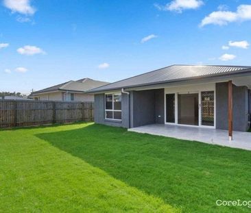 Modern and Spacious! - Photo 1