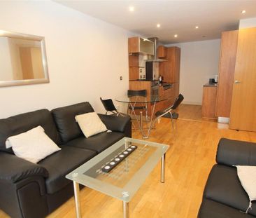 2 bedroom flat to rent - Photo 6