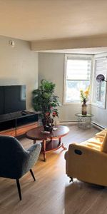 Condo 4 1/2 locatif moderne avec ascenseur - Photo 4