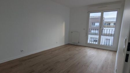 location Appartement T2 DE 43.1m² À ASNIERES - Photo 3