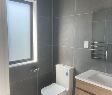 4 BDR House For Rent ( Mangere Near Middle More) - Photo 5