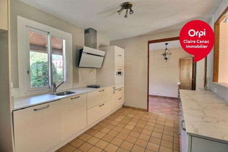 Location Maison 5 pièces 98m² CASTRES 81100 - Photo 2