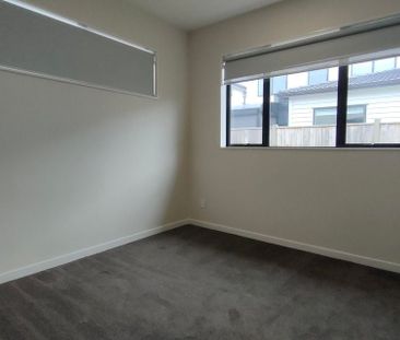 3 bedroom Granny with Utilities - Photo 1
