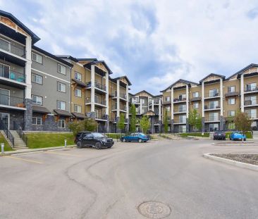Beautiful One Bed NW Condo with great access to Stoney Trail & Deerfoot — 1 Bedroom Condo Unit - Photo 1