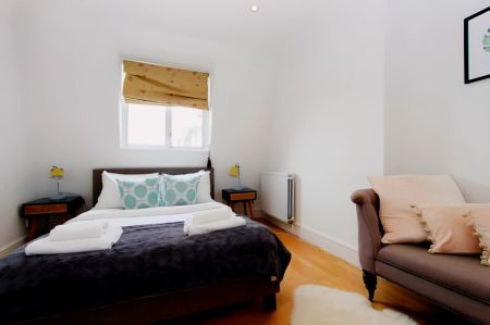 2 Bed 1 Bath, Flat 4,11 - Photo 5