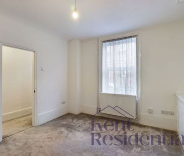 3 bed house to rent in Marsham Street, Maidstone, ME14 - Photo 6