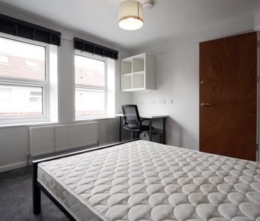 11 Emmerson Street - Photo 3