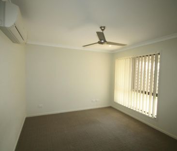 LOW MAINTENANCE 4 BEDROOM FAMILY HOME - Photo 3