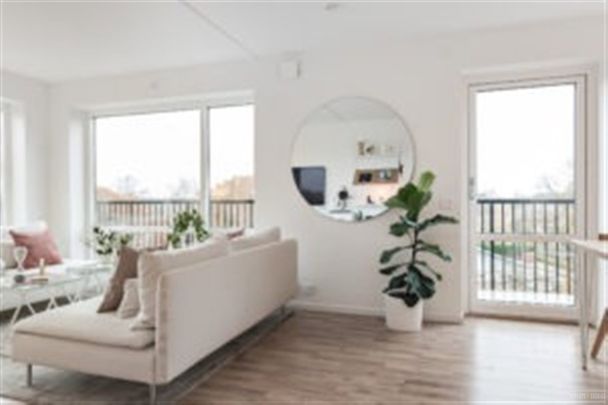 Löjtnant Granlunds väg 2 B - Foto 1