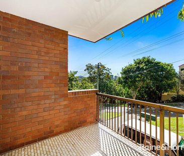 Spacious unit in Quiet street! - Photo 5