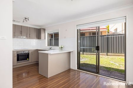 For Lease - Comfortable 3-Bedroom Home - Photo 5