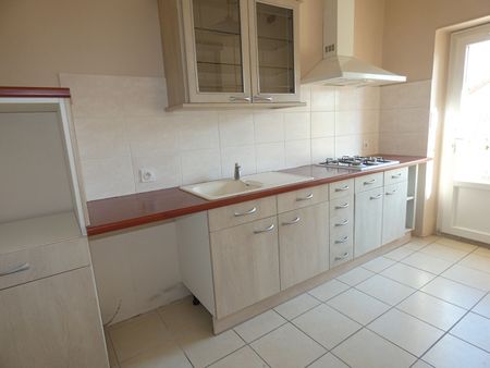 Location maison 5 pièces, 114.00m², Romorantin-Lanthenay - Photo 4