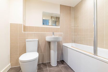 1 bedroom apartment to rent - Photo 2