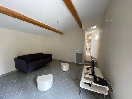 Location appartement rénové 4 pièces 79.9 m² à Beauregard-Baret (26300) 4 - Photo 2