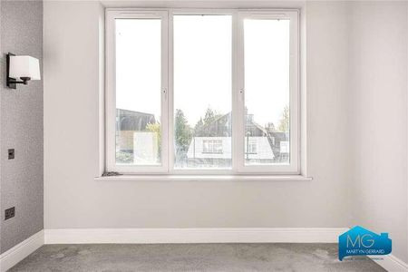 Rowantree Road, Enfield, EN2 - Photo 4