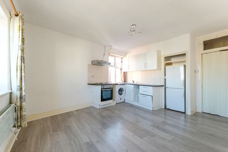 studio to rent New Wharf Road, Tonbridge, Kent, TN9 - Photo 5