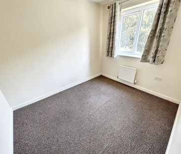 4 bedroom detached house to rent - Photo 4