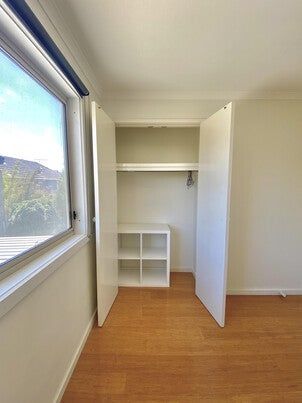 Kensington - Photo 2