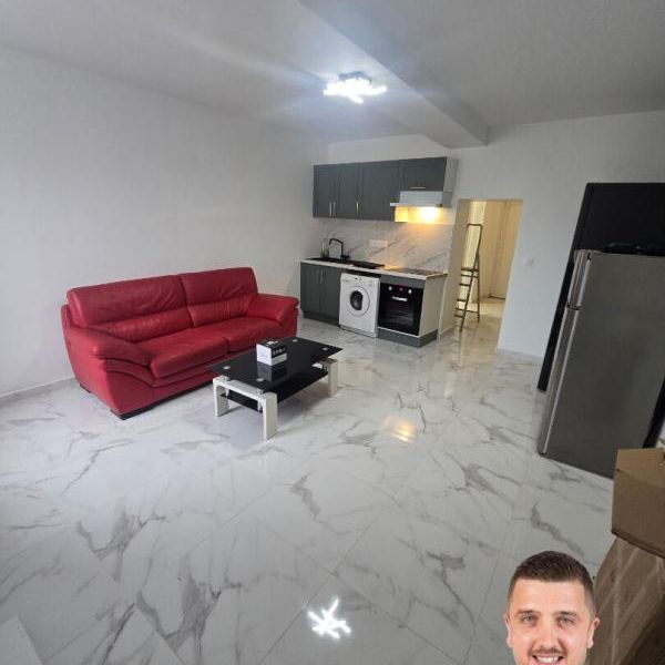 Location Maison 4 pièces 51m² HIRSON 02500 - Photo 1