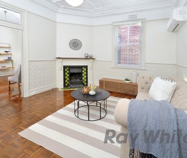 180 Denison Street, Hamilton NSW 2303 - House For Rent | Domain - Photo 3