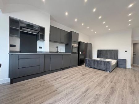 Studio to rent - Photo 5