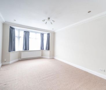 4 bedroom house to rent - Photo 2