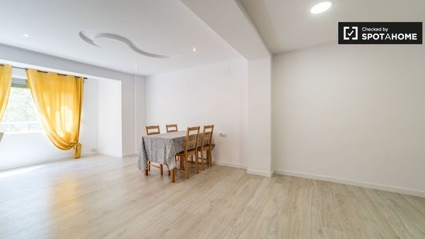 valencia, Valencian Community 46021 - Photo 1